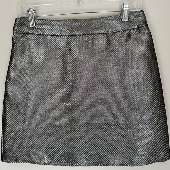 H&M Silver Mini Skirt — Size 6 | New With Tags - Picture 1 of 6